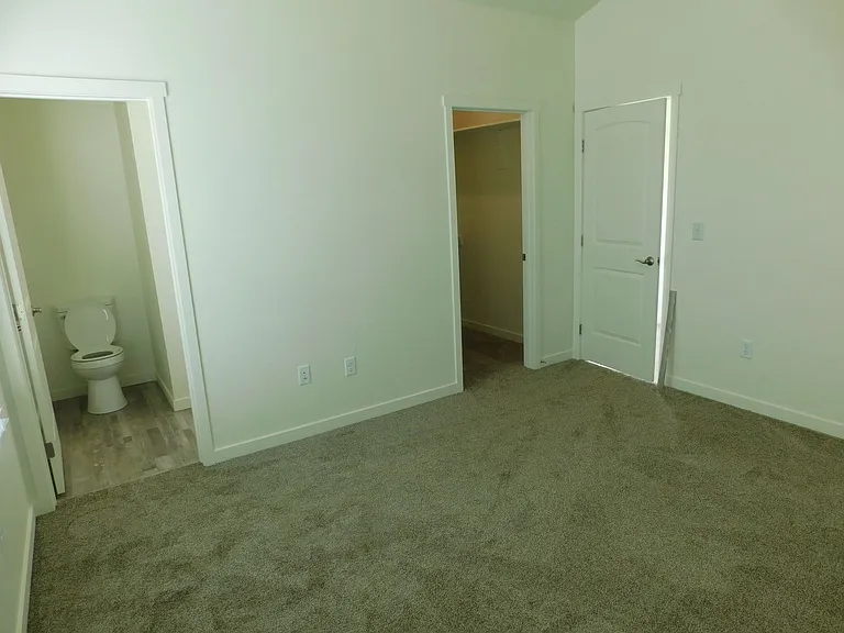 2354 Zion Canyon Ave — Photo 8