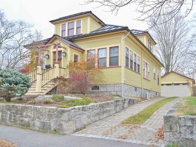 471 Lowell Street, Manchester, NH, 03104