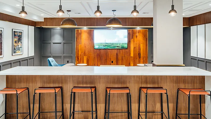 Rented by Nooklyn NYC LLC | media 46