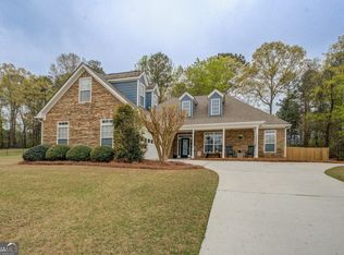 135 Clear Spring Ln, Oxford, GA 30054
