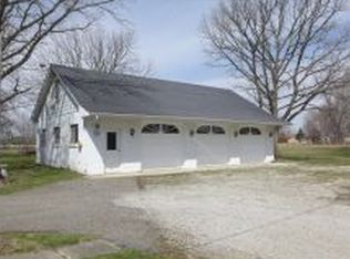 26041 Whites Hill Rd, West Harrison, IN 47060