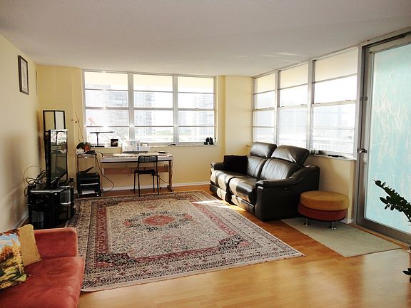 3rd image of 251 174th St APT 1504