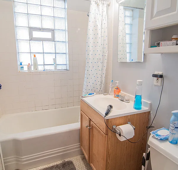 7648 N Greenview Ave #2 — Photo 8