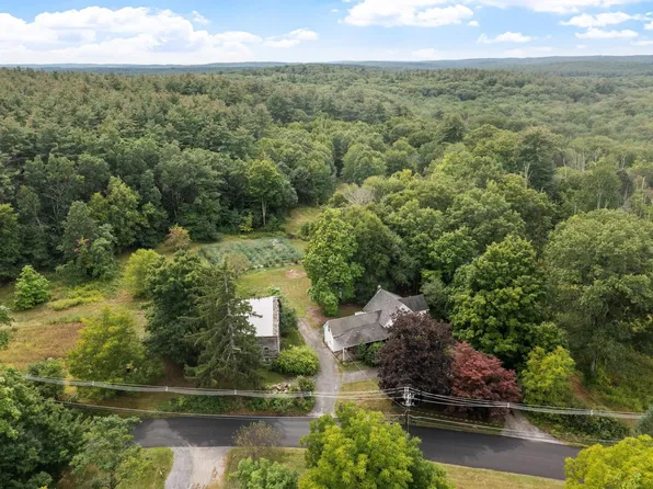 276 Middle Rd, Boxboro, MA 01719