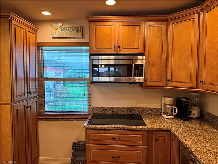 1700 Pine Valley Dr #314 — Photo 5