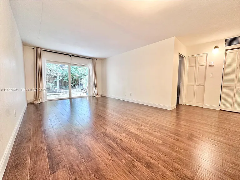 9974 SW 88th St #1016 — Photo 5
