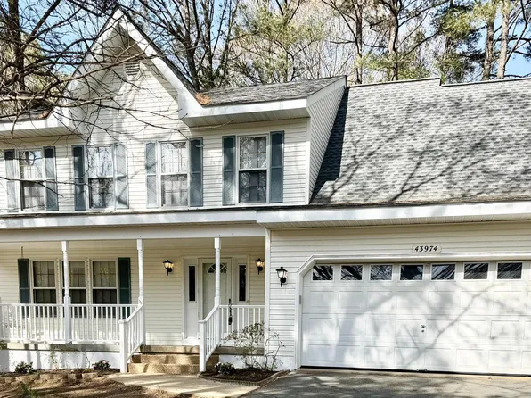 43974 White Cedar Ln, California, MD 20619