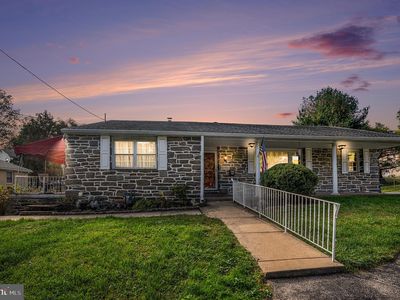 528 Ashbourne Rd, Cheltenham, PA, 19012