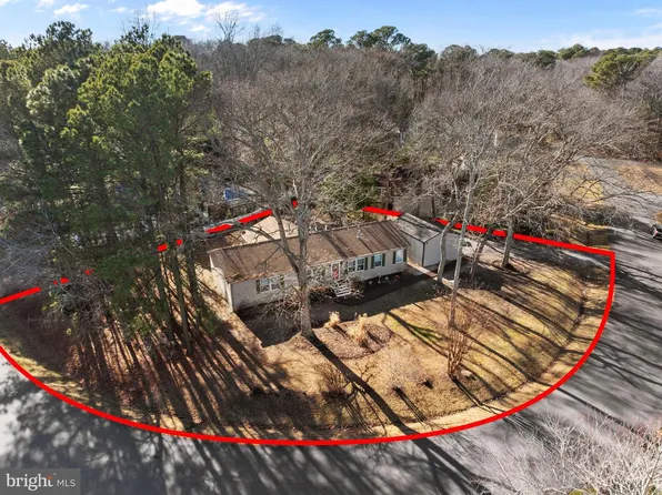 12 Woods Cir, Ocean View, DE 19970