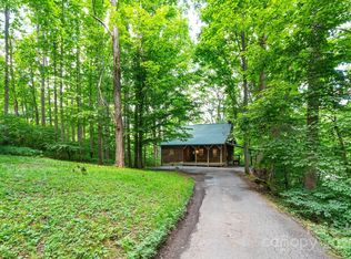 25 Trillium Trce, Maggie Valley, NC 28751