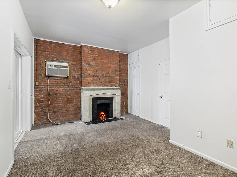 43 Fulton St #2A — Photo 13