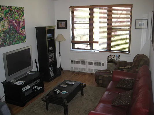 Rented by JSG Realty Corp | media 28