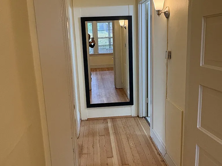 2311 SE Hawthorne Blvd — Photo 20