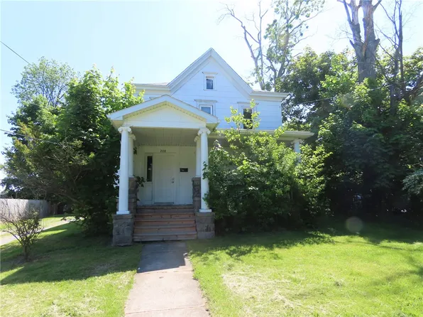 208 Scott St, Newark, NY 14513