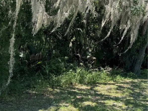 561 NE 13th Ter, Crystal River, FL 34428