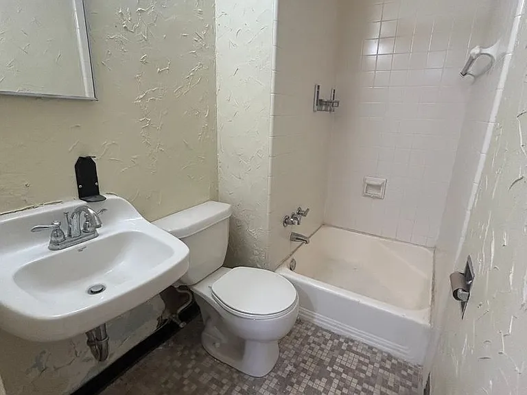 256-2B S Corl St — Photo 13