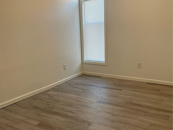 2nd image of 231 E 13th St #10615418