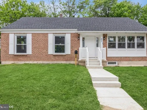 311 Pershing Ave, Collingdale, PA 19023