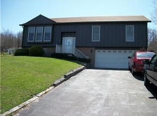 418 Todd Farm Rd, Belle Vernon, PA 15012