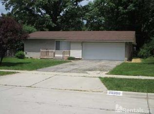 20390 Briarwood Ct, Southfield, MI