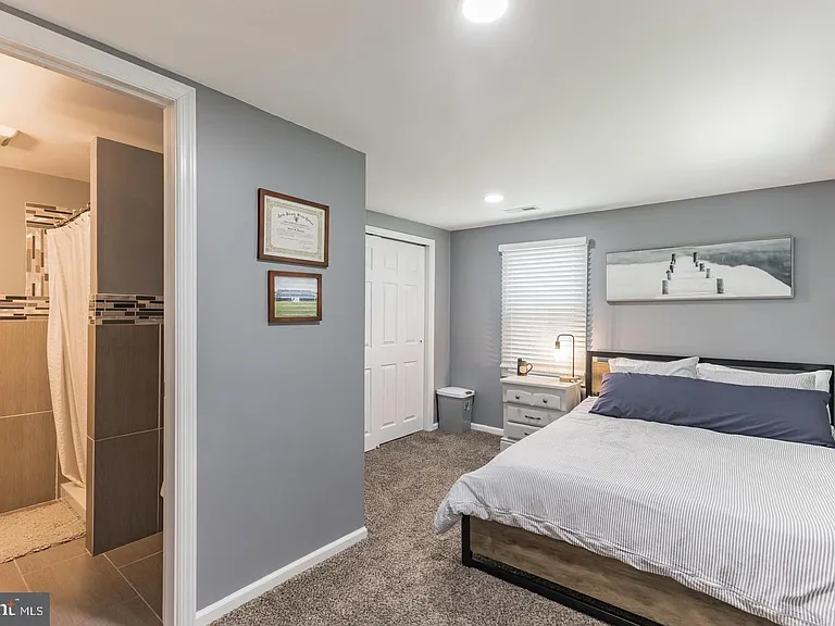 215 W Gloucester Pike — Photo 17