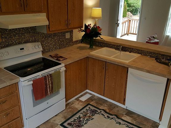 2nd image of 5400 Meeker Dr