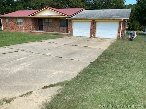 411321 E 1080th Rd, Checotah, OK 74426