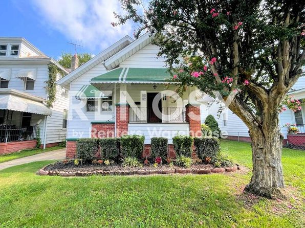 210 Hardy Ave