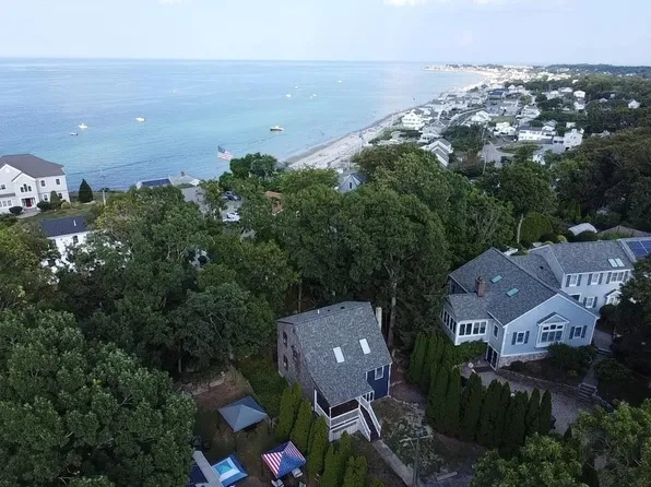 708 Rocky Hill Rd, Plymouth, MA 02360