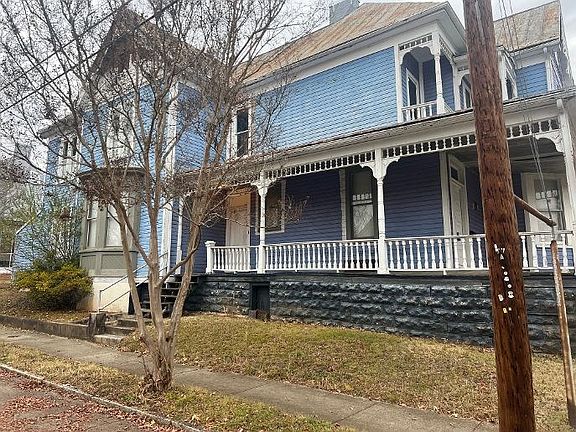 2nd image of 162 Sutherlin Ave