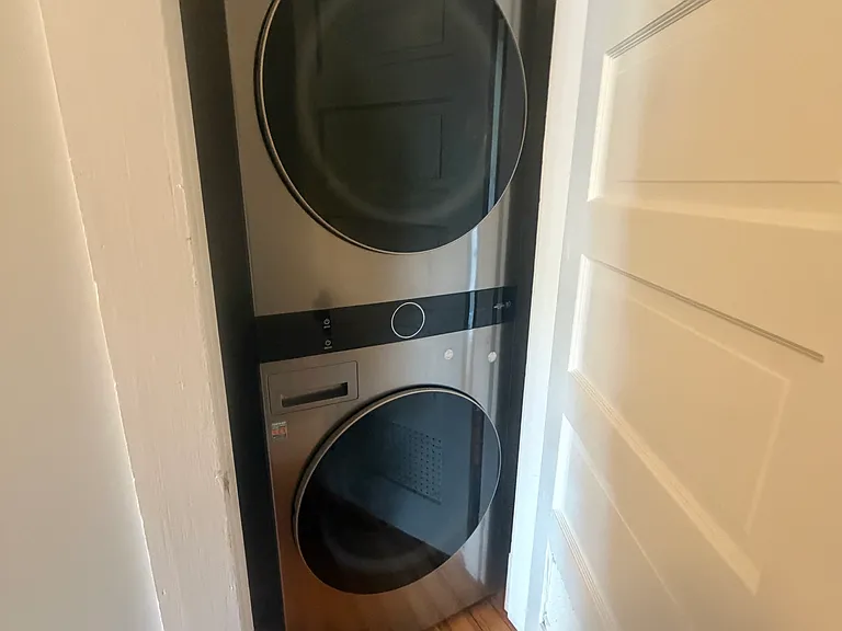 20-22 Florence St #3 — Photo 5
