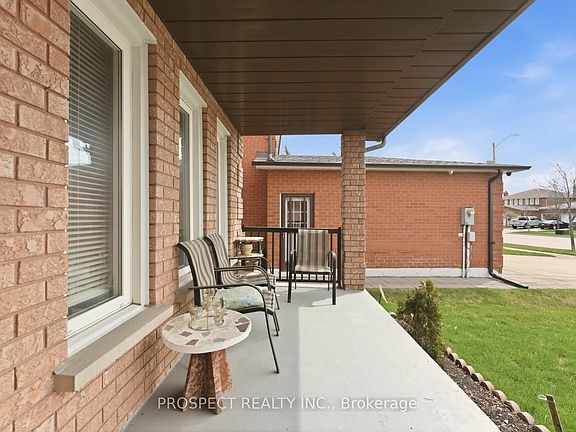 3rd image of 8435 Martin Grove Rd