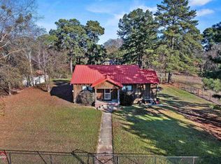 3509 Stone Rd, Kilgore, TX 75662