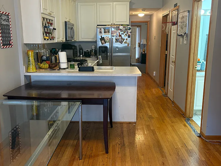 1410 N Bosworth Ave #1 — Photo 3
