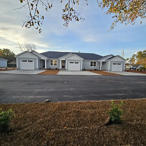 2012 Thompson Dr Photo 1
