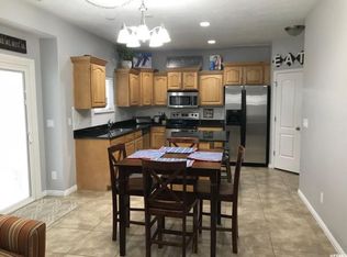 1018 N 740 W, Centerville, UT 84014