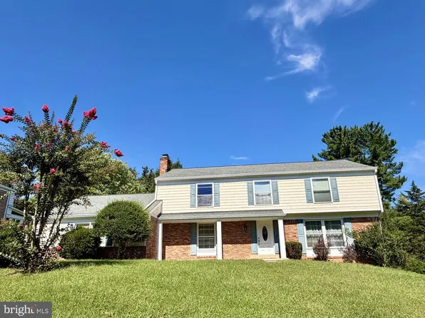 8807 Bells Mill Rd, Potomac, MD 20854