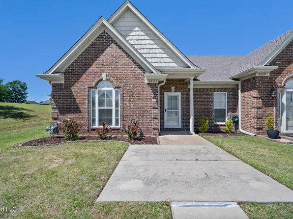3223 Parkdale Cv, Southaven, MS 38672