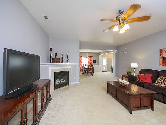 3rd image of 15420 Chowning Tavern Ln