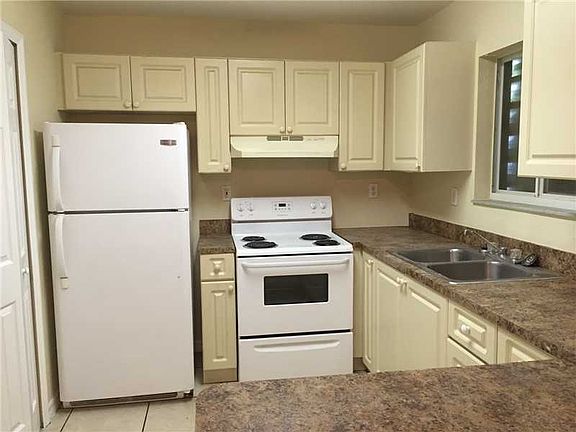 3rd image of 2030 NW 153rd St