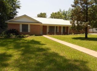 102 Shady Ln, Trinity, TX 75862