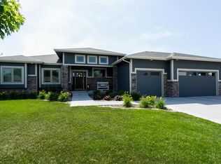 707 NE 44th Ct, Ankeny, IA 50021