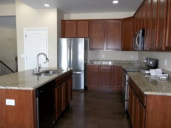2nd image of 6160 Carmon Ct