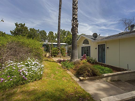 2nd image of 11546 Eucalyptus Hills Dr