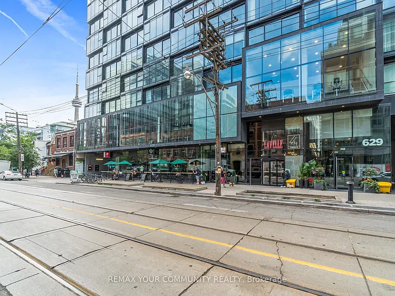 525 Adelaide St W #1518 — Photo 4