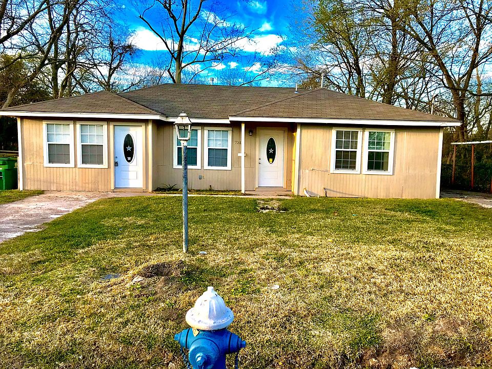 Duplex front picture