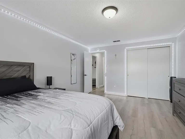 6310 Gainsboro Ave — Photo 16