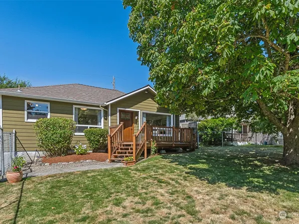 10225 34th Avenue SW, Seattle, WA 98146