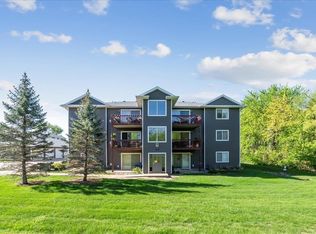 4710 Chadwick Rd UNIT 11, Cedar Falls, IA 50613