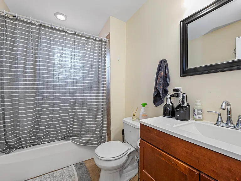 226 Calumet St #2X — Photo 15